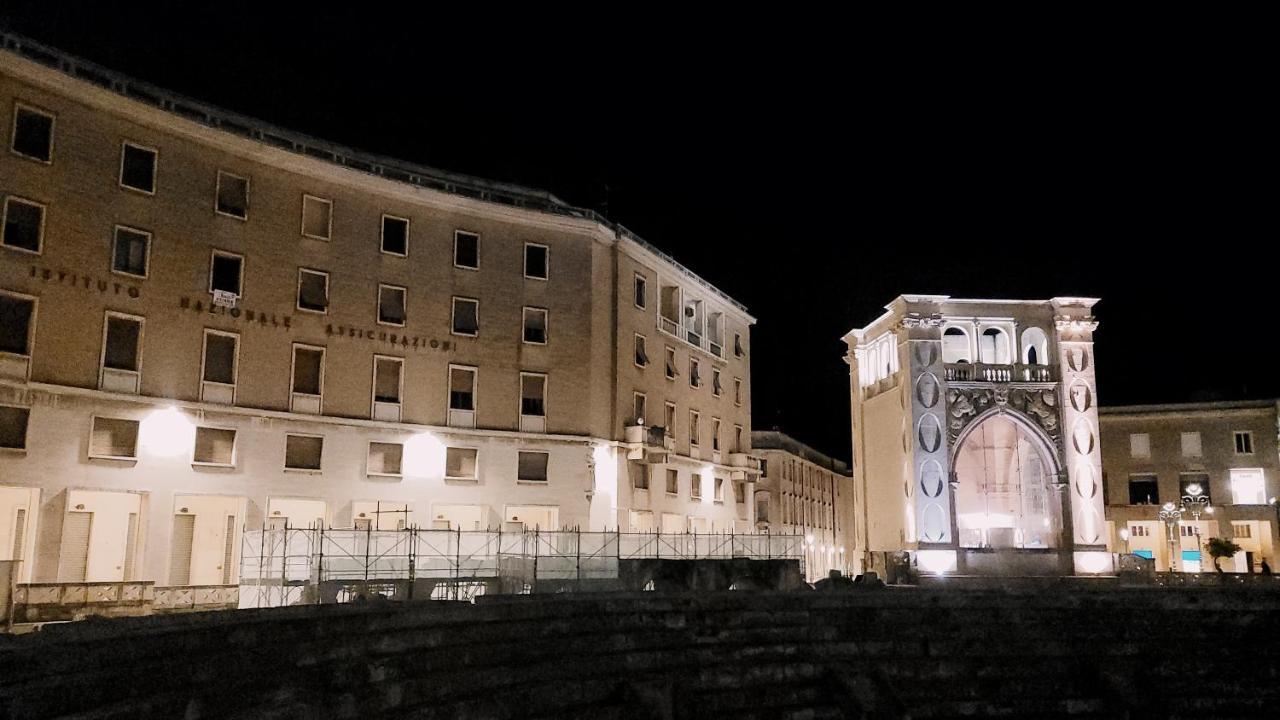 Piazza Salento Acomodação com café da manhã Lecce Exterior foto